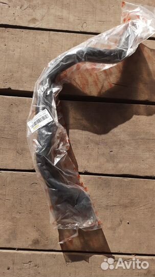 Патрубок радиатора