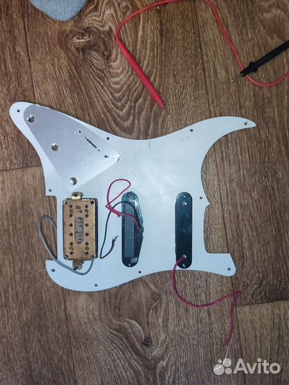 Пикгард stratocaster HSS японские звучки