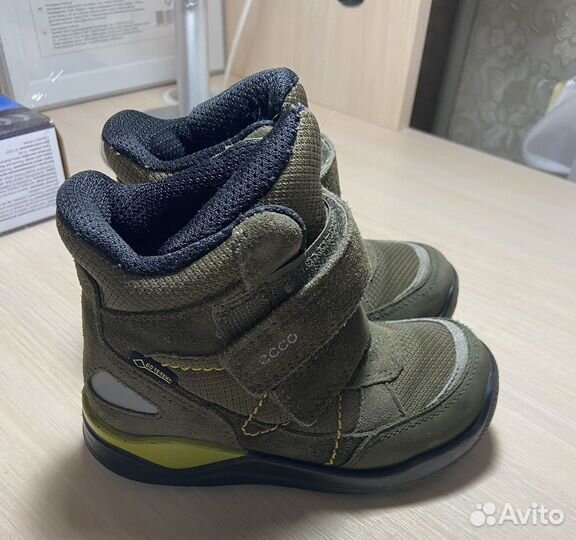 Зимние ботинки ecco 25