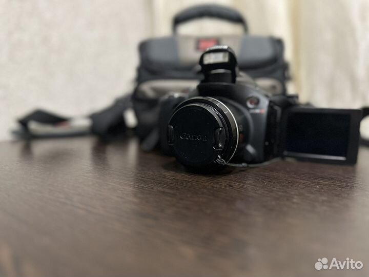 Фотоаппарат Canon PC1560
