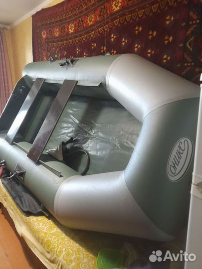 Лодка надувная моторная