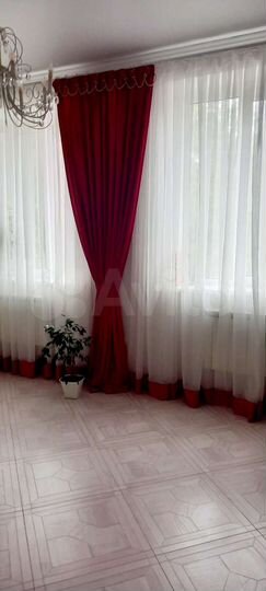 3-к. квартира, 108 м², 2/3 эт.