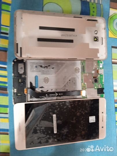 HUAWEI Y7, 2/16 ГБ