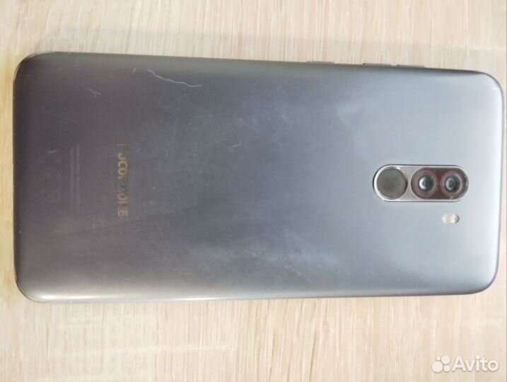 Xiaomi Pocophone F1, 6/64 ГБ