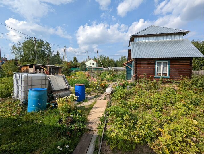 Дача 30 м² на участке 7 сот.