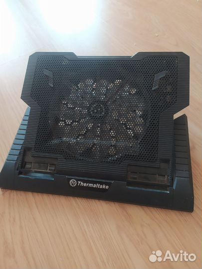 Подставка с охлаждением для ноутбука