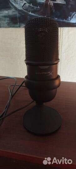 Продам микрофон hiper x solo cast