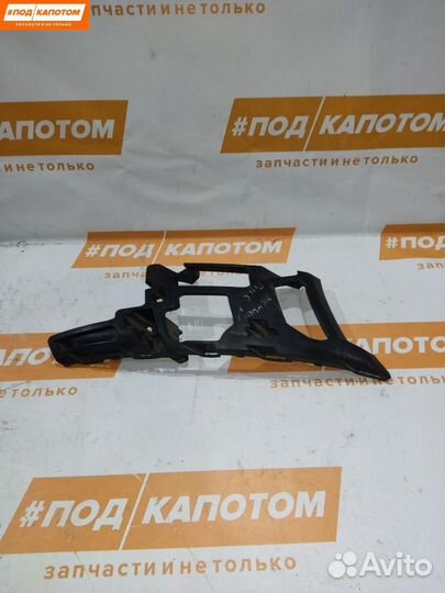 Кронштейн крепления бампера переднего правый Ford