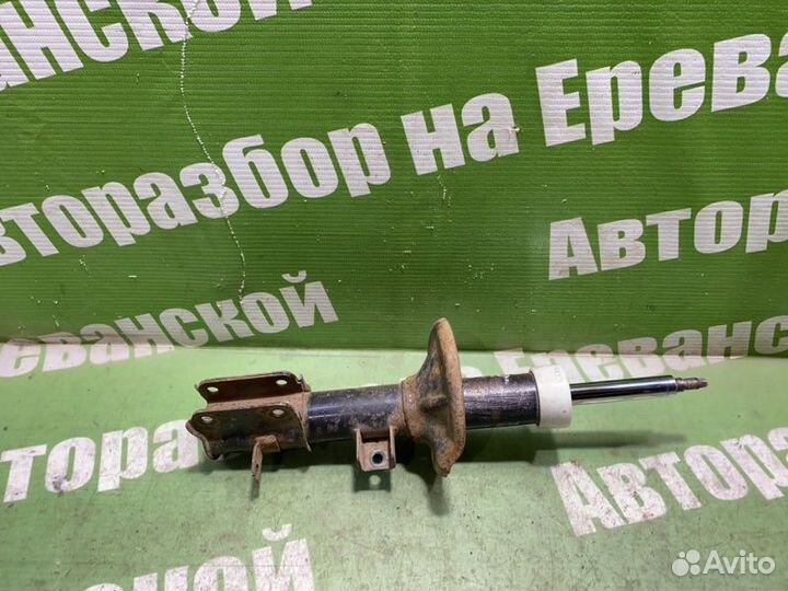 Стойка подвески передняя левая Daewoo Nubira