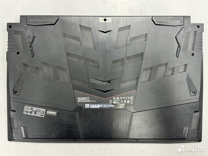 Ноутбук MSI GF75 Thin MS-17F1 / 17F5 в разборе