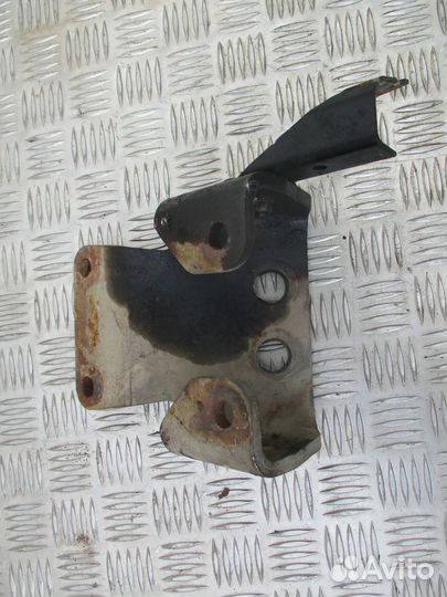 Кронштейн двс передний Mercedes-Benz A5412230704