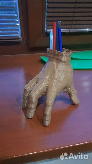 Рука вещь уэнсдэй