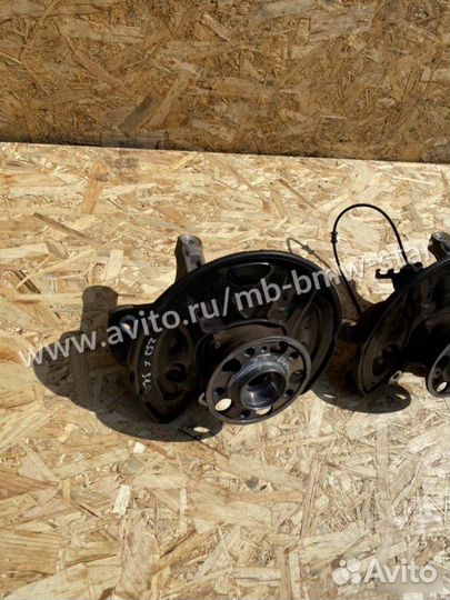 Кулак поворотный задний Mercedes-Benz Glc