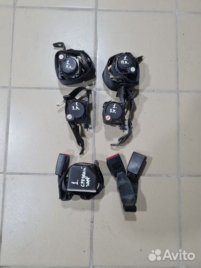 Ремень безопасности Volkswagen Polo 5