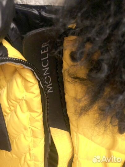 Пуховик монклер оригинал