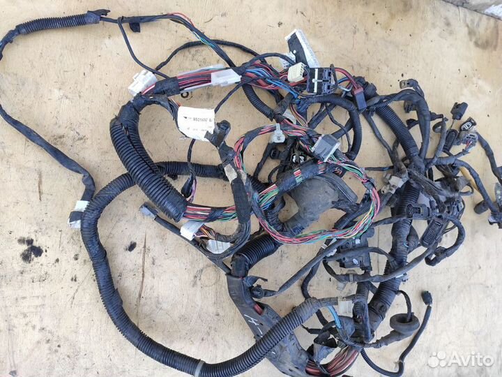 Проводка шасси 8501B052 BJ Mitsubishi Colt