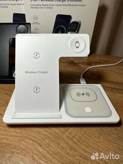 Беспроводная зарядка 3 в 1