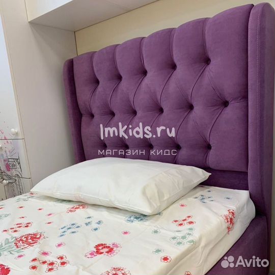 Подростковая мягкая кровать