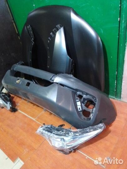 Передняя часть Toyota Fortuner Ii AN 150/160