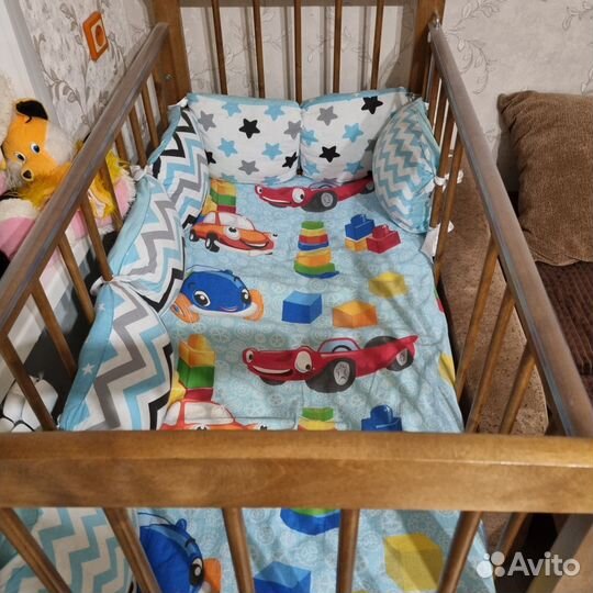 Детская кроватка