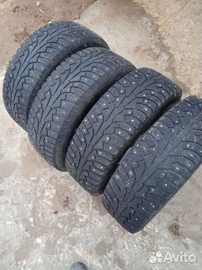 Nokian Tyres Hakkapeliitta 5 215/65 R16