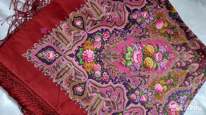 Павловопосадская шаль