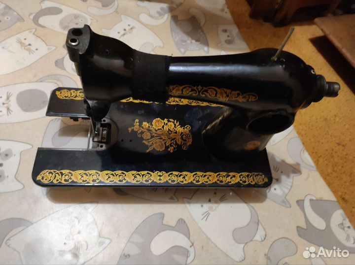 Швейная машина Подольск ножная