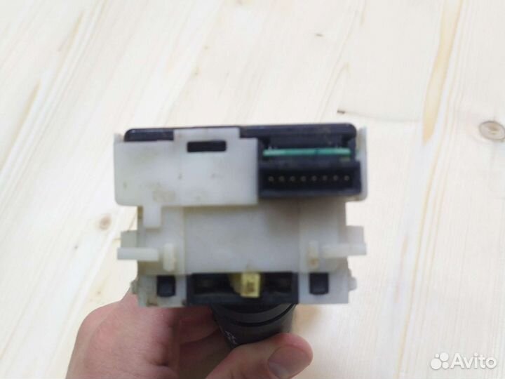 Переключатель поворотов x-trail