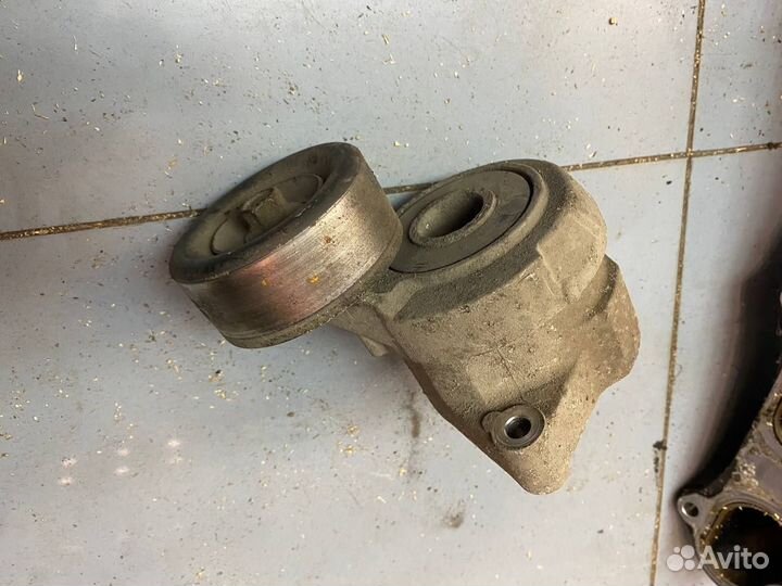 Ролик натяжителя на Honda Accord 8