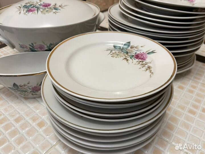 Набор столовой посуды