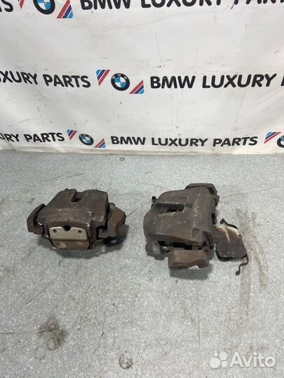 Суппорт тормозной передний Bmw X5 E70 3.0 N52B30