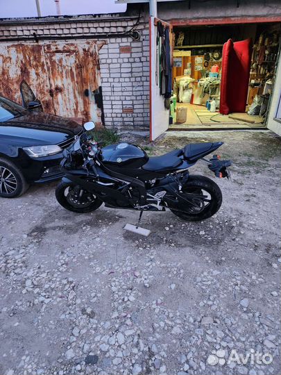 Yamaha YZF R6 2011 год