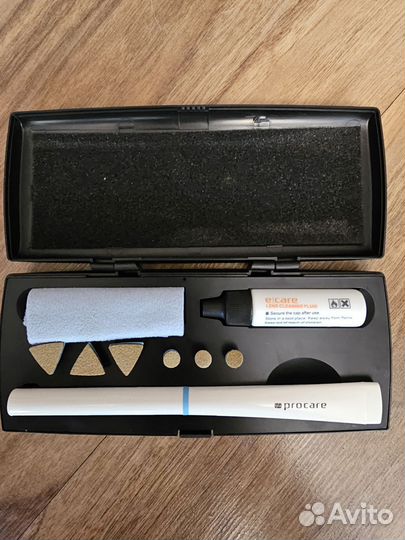 Зеркальный фотоаппарат Canon EOS 1200D