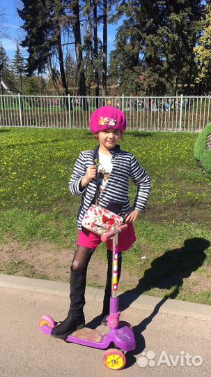 Берет Monnalisa серия Белоснежка и гномы