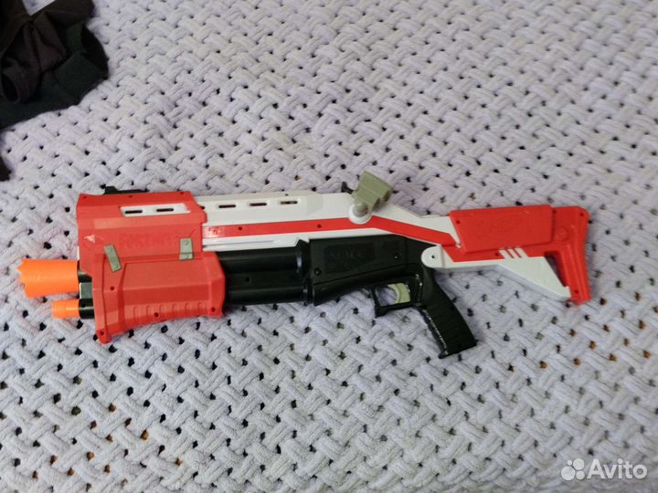 Игрушечное оружие Nerf x Fortnite