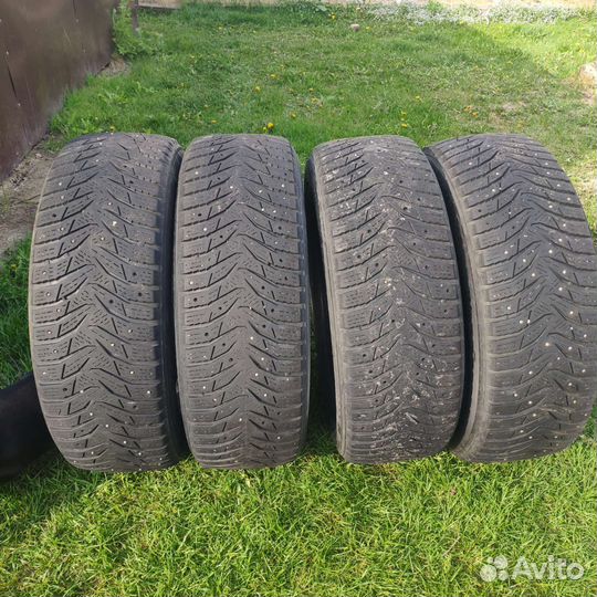 Зимняя резина 225 65 R17