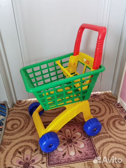 Коляска кукольная