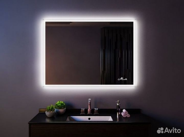 Напольное зеркало с подсветкой