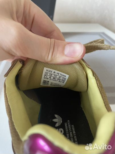 Кроссовки adidas оригинал