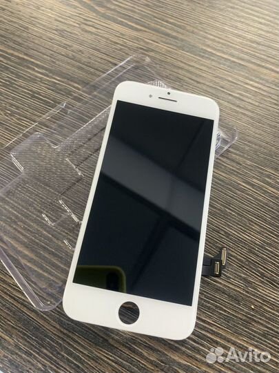 Дисплей iPhone 8