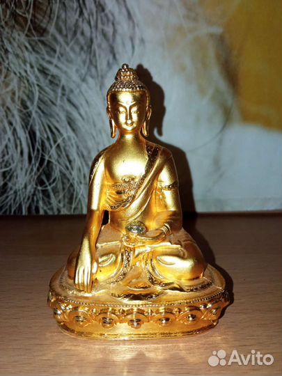 Статуэтка Будда