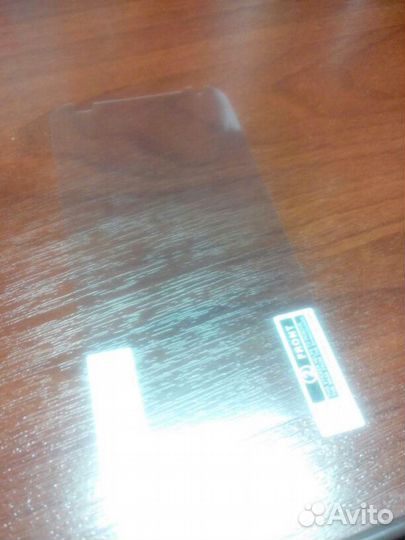 Защитная пленка для смартфона 4.5'