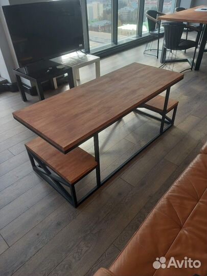 Журнальный столик в стиле лофт