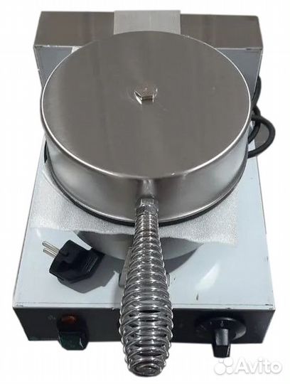 Электрическая вафельница