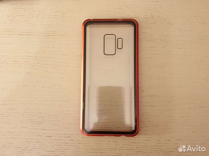 Чехол новый на Samsung 9S