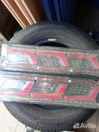 Задние фонари диодные грузовых автомобилей