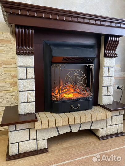 Декоративный камин с очагом электрический