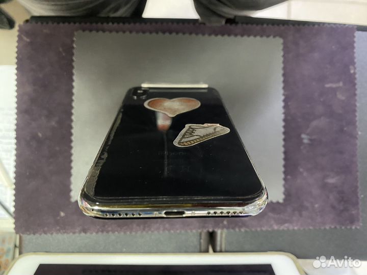 iPhone X, 64 ГБ