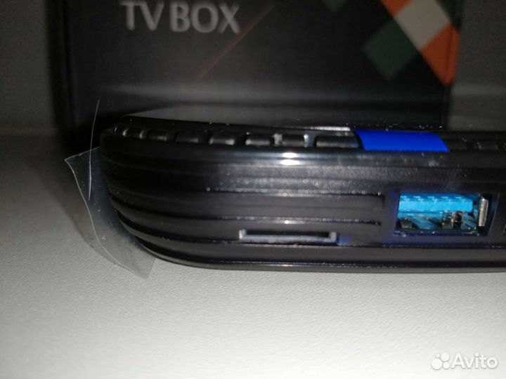 Новейшая smart tv приставка 4/32