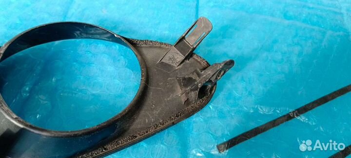 Накладка птф рх 270, рх 350 правая черная 09-11